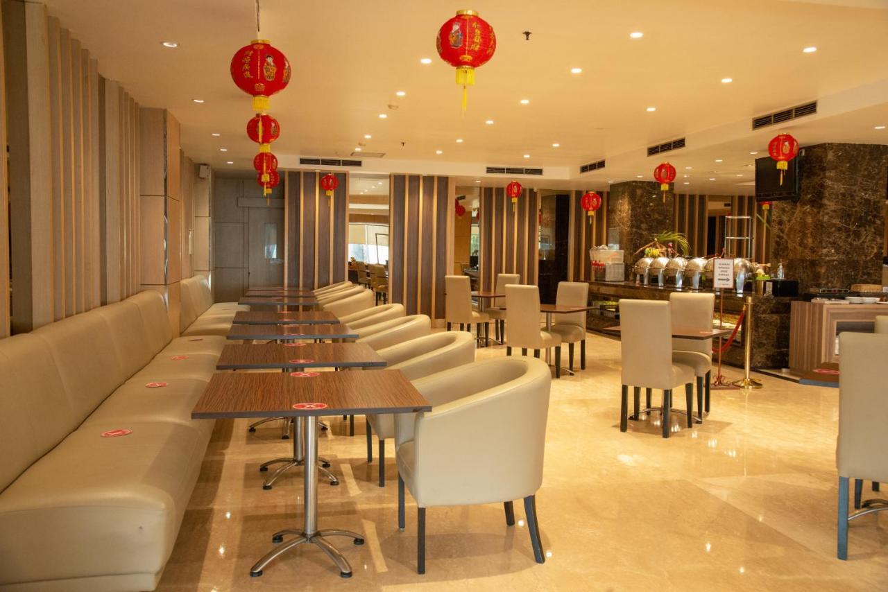 Orchardz Hotel Industri Jakarta Kemayoran מראה חיצוני תמונה