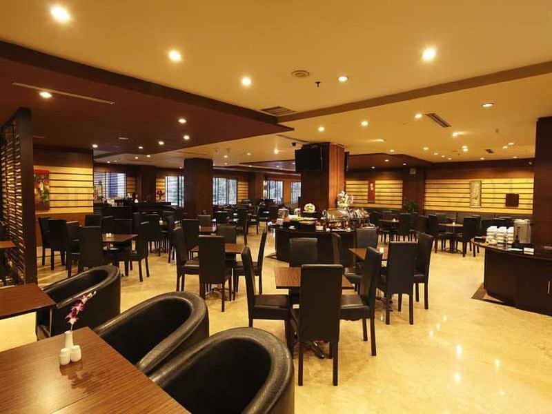 Orchardz Hotel Industri Jakarta Kemayoran מראה חיצוני תמונה
